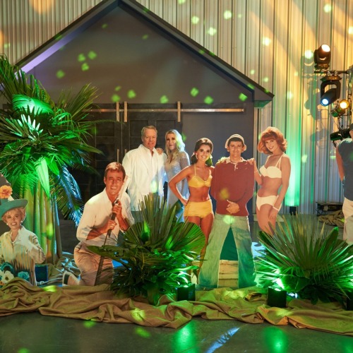 Gilligans Isle NYE Birthday 