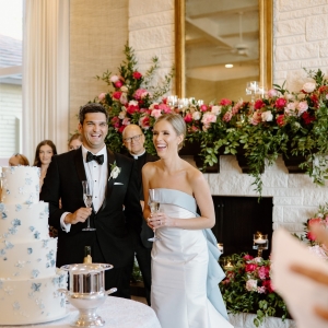   Kara + Andrew’s Lovely Day With Their “Something Blue”