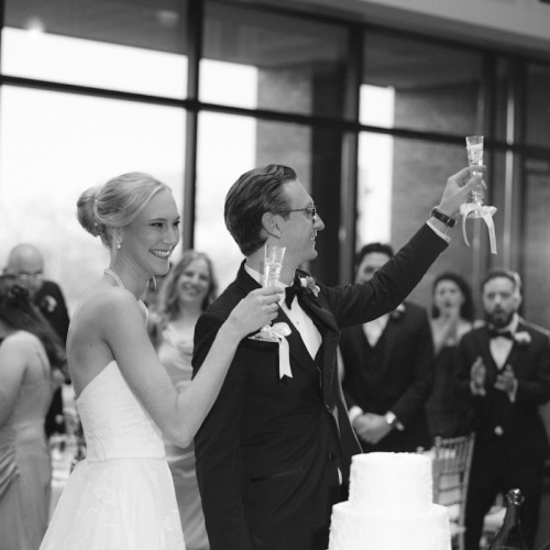 megan-brian-wedding-wichita-art-museum-ashleyxashley-555