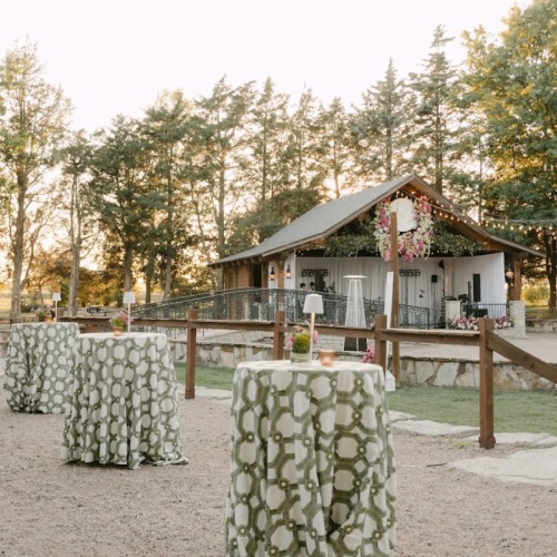 riley-scott-prairie-hill-vineyard-wedding-ashleyxashley-149